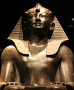 Staua egizia dal museo egizio di Torino